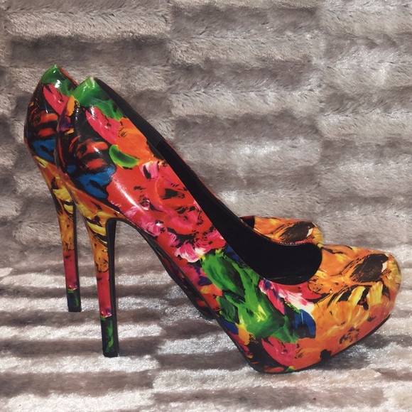 Steve Madden Shoes - 3/$18🛍Steve Madden 5.5'' Stilettos